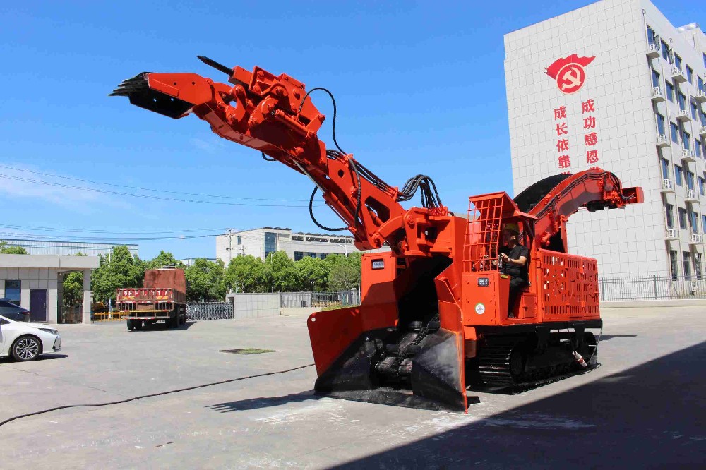 扒渣機(jī)智能化升級：襄陽企業(yè)的技術(shù)突破
