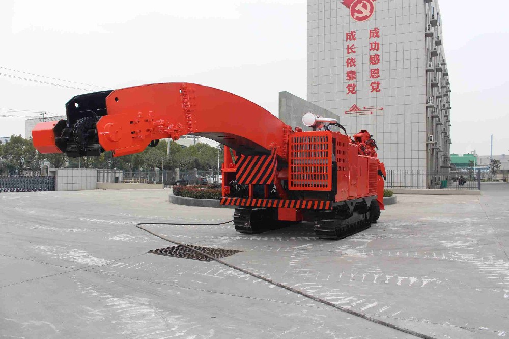 邵陽履帶扒渣機(jī)適不適合你礦場(chǎng)的3個(gè)判斷標(biāo)準(zhǔn)