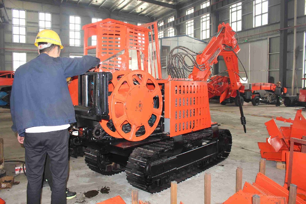 陜西小型扒渣機(jī)廠家直銷，價格比經(jīng)銷商低多少？
