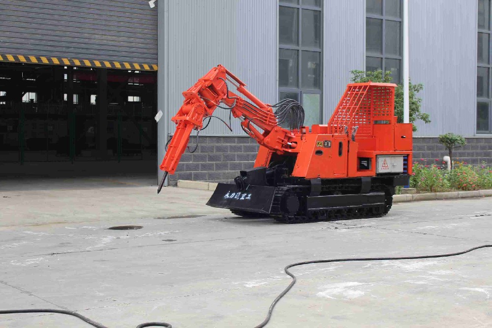 扒渣機(jī)操作中的安全注意事項（永力通版）
