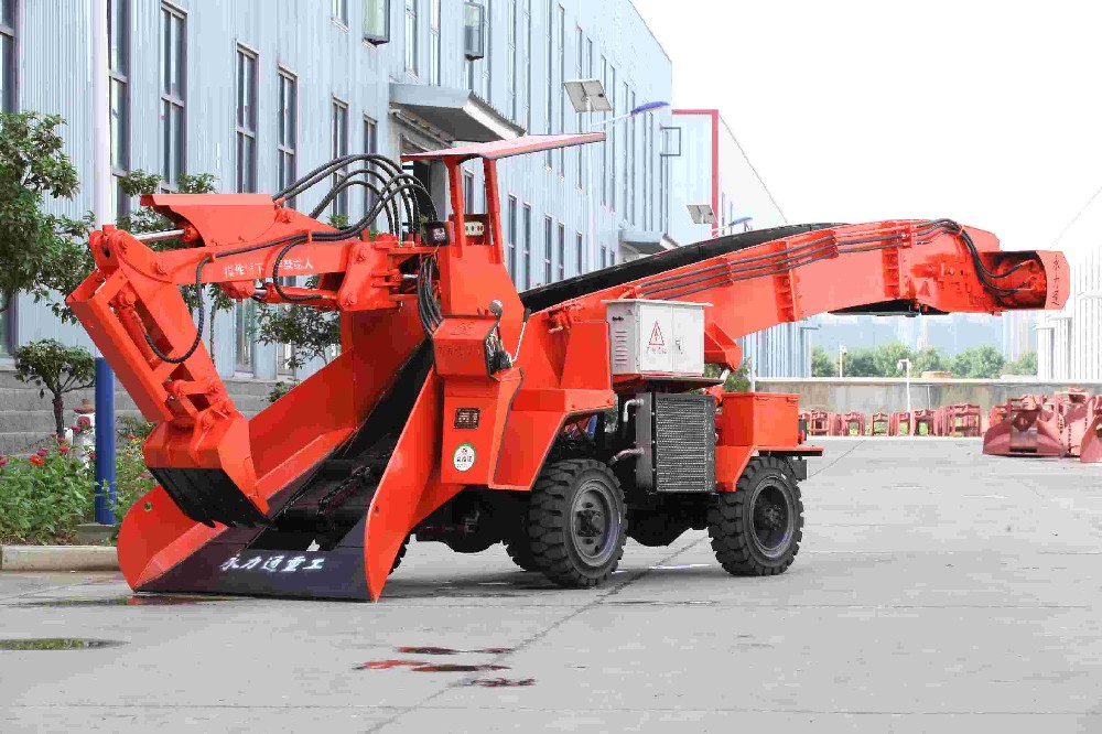 洛陽隧洞扒渣機(jī)哪個(gè)品牌好？廠家對比分析
