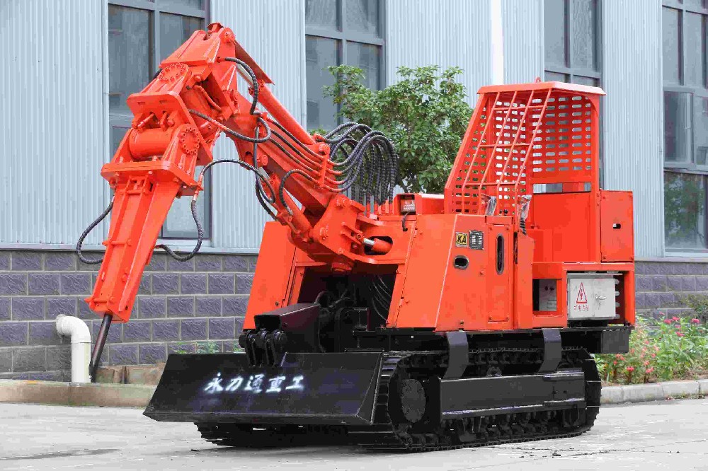 襄陽扒渣機(jī)代理商如何選擇靠譜的廠家？
