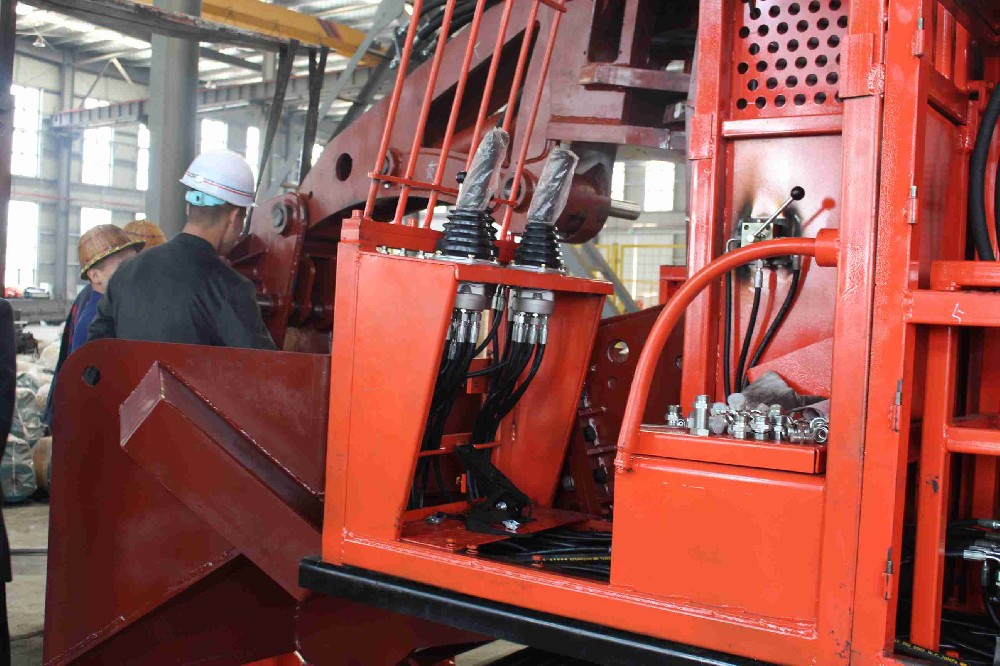 東莞井下扒渣機(jī)生產(chǎn)廠家，尋找靠譜合作的攻略
