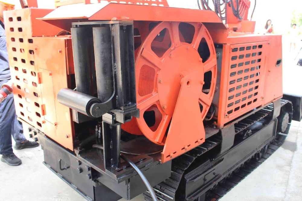 內(nèi)江礦區(qū)老板對于挖掘式扒渣機(jī)的三個真實評價
