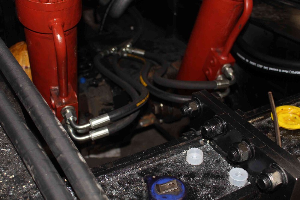 二手扒渣機值得買嗎？襄陽市場現(xiàn)狀分析
