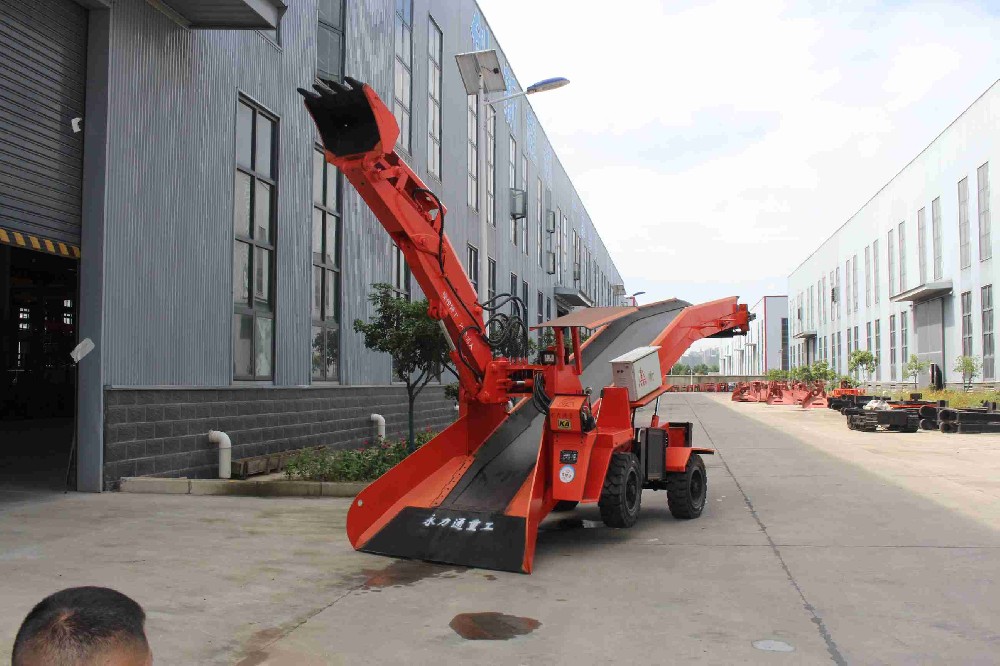 扒渣機(jī)如何助力企業(yè)提升競爭力:高效作業(yè)帶來的發(fā)展優(yōu)勢