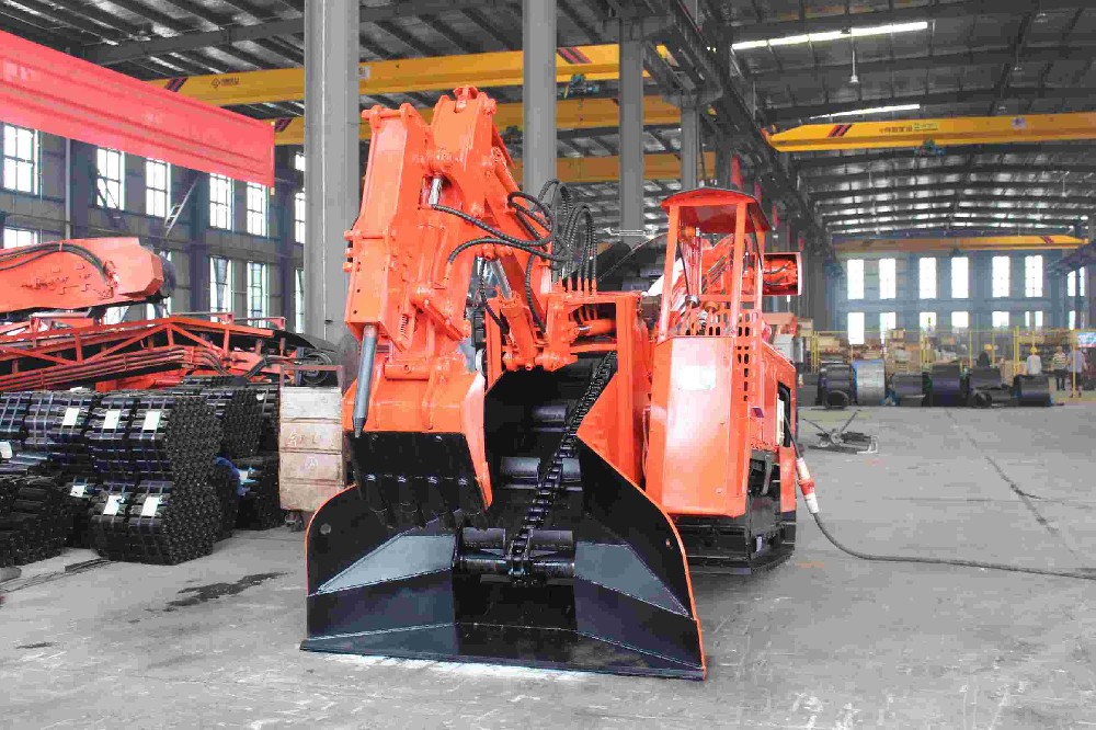 扒渣機在水利工程中的應(yīng)用：襄陽永力通公司的成功經(jīng)驗
