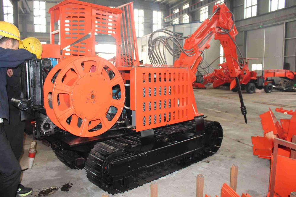 岳陽(yáng)礦山老板說(shuō)出了選擇120扒渣機(jī)的真實(shí)原因良心推薦
