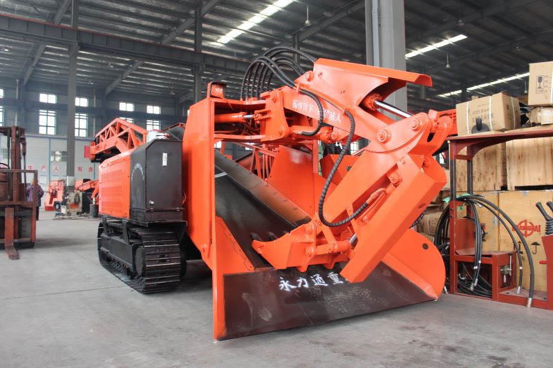 履帶輸送帶式扒渣機(jī)